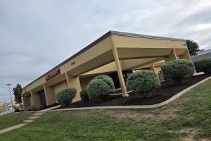 Image of Roros lawn care